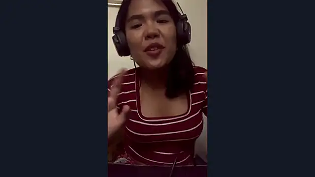 JewellKautzer online show from April 6, 2026, 5:41 am