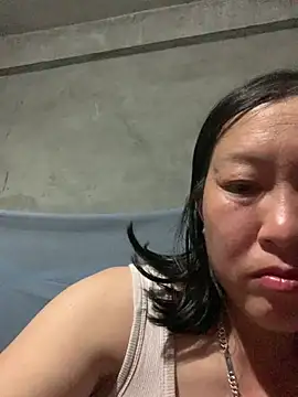 Snapshot of candy-beo chatting on April 30, 2026, 1:50 pm candy-beo online show from April 30, 2026, 1:50 pm