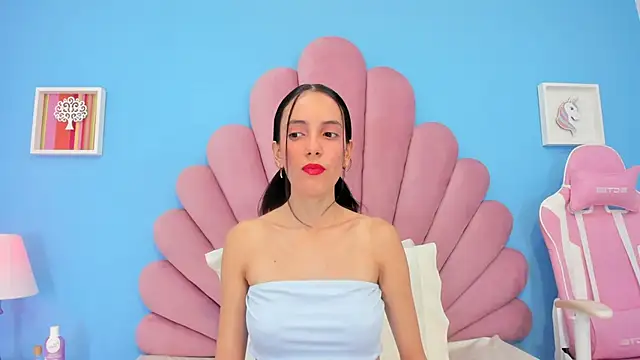 skinny abby online show from April 12, 2026, 3:22 am