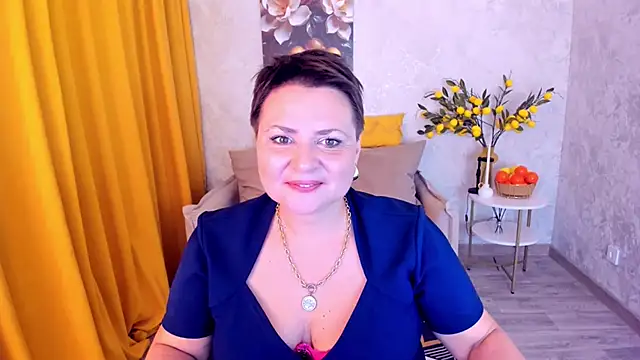 Snapshot of AnnaCorlane chatting on May 6, 2026, 11:59 am AnnaCorlane online show from May 6, 2026, 11:59 am