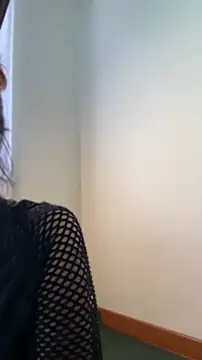 Snapshot of AlmaSajor_ chatting on June 1, 2026, 2:19 pm AlmaSajor online show from June 1, 2026, 2:19 pm