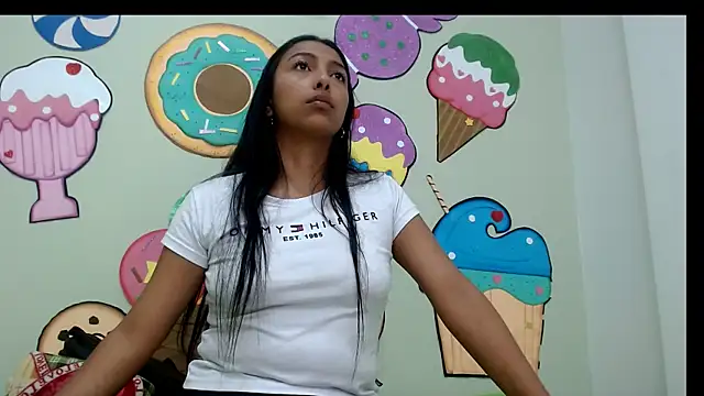 Snapshot of pamelaskiny20 chatting on April 9, 2026, 12:54 am pamelaskiny20 online show from April 9, 2026, 12:54 am