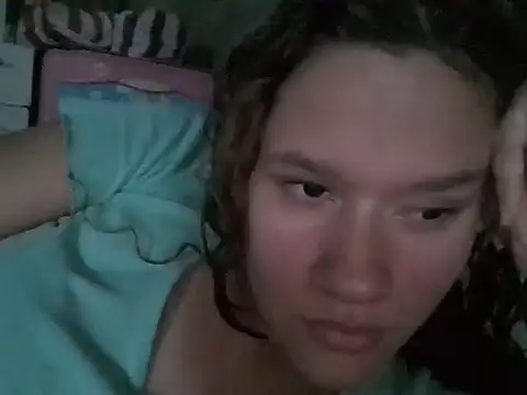 Snapshot of JennifferJilson chatting on May 1, 2026, 10:58 pm JennifferJilson online show from May 1, 2026, 10:58 pm