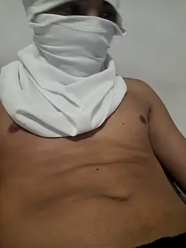 Snapshot of Carl_osedusilva chatting on April 13, 2026, 4:29 am Carl osedusilva online show from April 13, 2026, 4:29 am