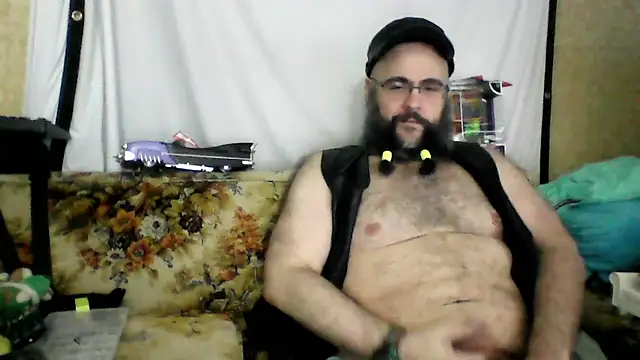 Snapshot of BriTheTopBear chatting on July 2, 2026, 3:23 am BriTheTopBear online show from July 2, 2026, 3:23 am