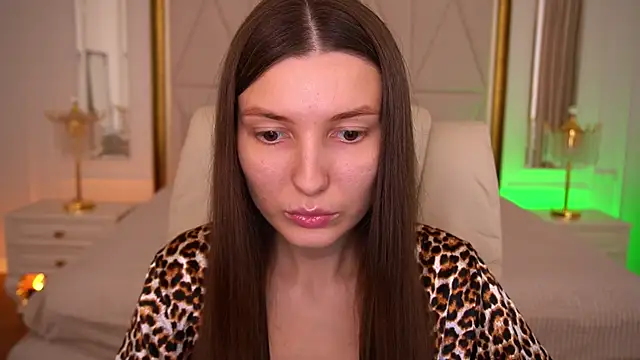 Snapshot of AshleyBaie chatting on July 14, 2026, 12:00 pm AshleyBaie online show from July 14, 2026, 12:00 pm
