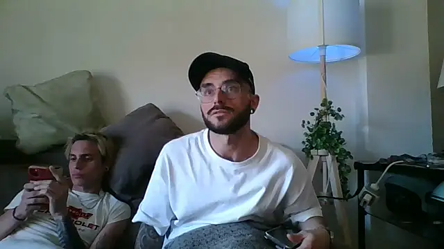 Snapshot of jonan_bcn chatting on April 6, 2026, 1:12 pm jonan bcn online show from April 6, 2026, 1:12 pm