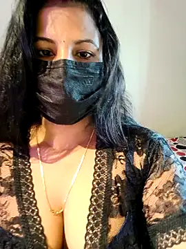 Snapshot of Hot_Alicee chatting on May 20, 2026, 4:51 am Hot Alicee online show from May 20, 2026, 4:51 am