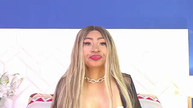 Snapshot of Kiara_Parker_ chatting on May 3, 2026, 5:19 pm Kiara Parker online show from May 3, 2026, 5:19 pm