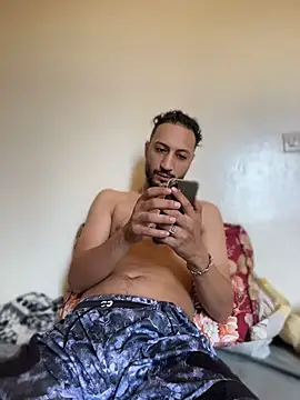 Snapshot of legende59 chatting on May 31, 2026, 1:07 pm legende59 online show from May 31, 2026, 1:07 pm