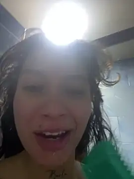 Dreanaa online show from June 11, 2026, 9:24 pm