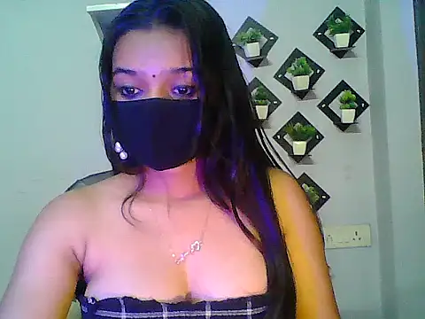 Saxy Mony002 online show from July 28, 2026, 4:39 pm