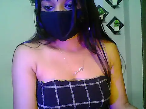 Saxy Mony002 online show from July 28, 2026, 8:52 pm