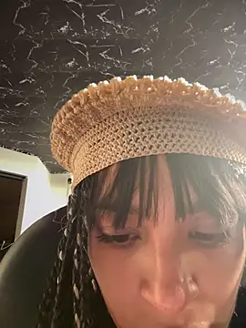 Snapshot of Sasha-firee chatting on June 7, 2026, 12:20 pm Sasha-firee online show from June 7, 2026, 12:20 pm