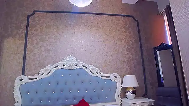 Ivy Quin online show from July 14, 2026, 5:12 am