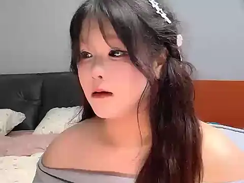 MiaDaily online show from April 8, 2026, 11:10 am