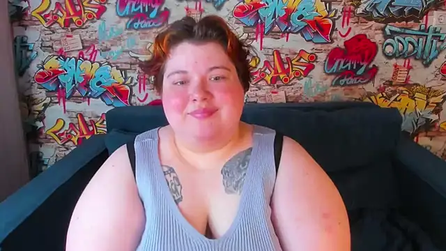 Snapshot of Sew_Sunny chatting on April 8, 2026, 2:22 am Sew Sunny online show from April 8, 2026, 2:22 am