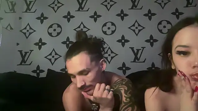 Snapshot of richardfinger chatting on April 7, 2026, 11:54 am richardfinger online show from April 7, 2026, 11:54 am