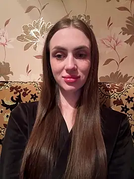 AlinaLove3213 online show from July 9, 2026, 8:13 pm