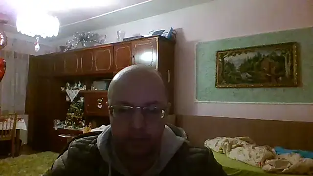 Luceriusbigass online show from February 14, 2025, 3:58 pm