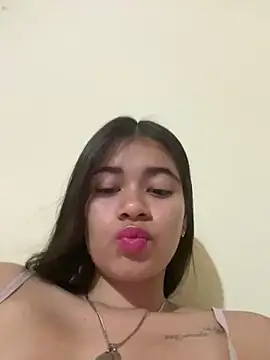 Snapshot of Kloe_zaf chatting on May 16, 2026, 5:59 am Kloe zaf online show from May 16, 2026, 5:59 am