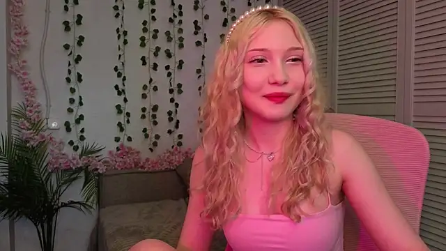 vielleee online show from May 31, 2026, 1:07 pm