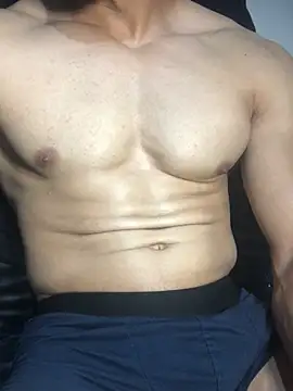 guh2026 online show from April 17, 2026, 12:02 am