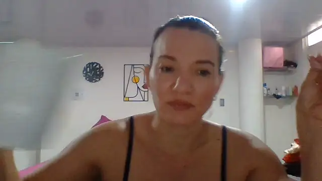 Snapshot of valery_fitt chatting on June 30, 2026, 8:54 pm valery fitt online show from June 30, 2026, 8:54 pm