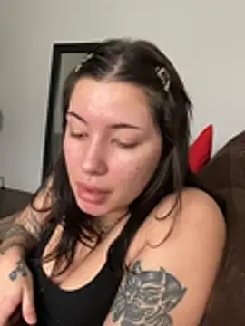 Snapshot of cherryxxox chatting on April 14, 2026, 7:09 pm cherryxxox online show from April 14, 2026, 7:09 pm