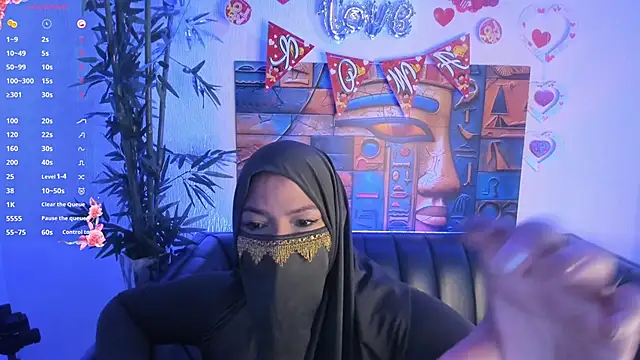 Snapshot of nayla_sahar chatting on April 10, 2026, 11:48 am nayla sahar online show from April 10, 2026, 11:48 am