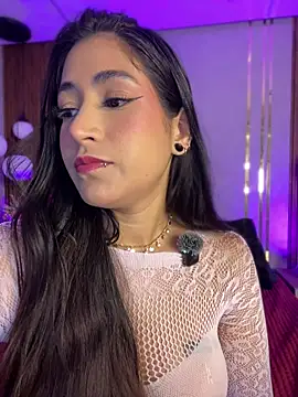 Snapshot of Hana-Parker chatting on July 13, 2026, 9:17 pm Hana-Parker online show from July 13, 2026, 9:17 pm