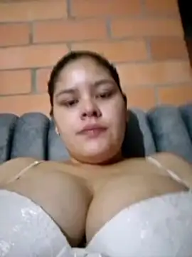 Snapshot of Babynatsha chatting on April 10, 2026, 1:00 am Babynatsha online show from April 10, 2026, 1:00 am
