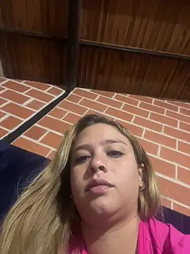 jade06  online show from June 2, 2026, 4:53 pm