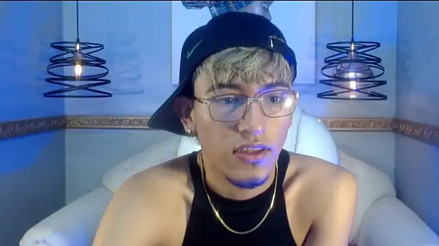 Snapshot of Juan_saul1 chatting on May 30, 2026, 5:54 pm Juan saul1 online show from May 30, 2026, 5:54 pm