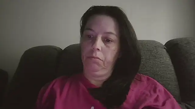 lily1982 online show from April 25, 2026, 3:53 pm