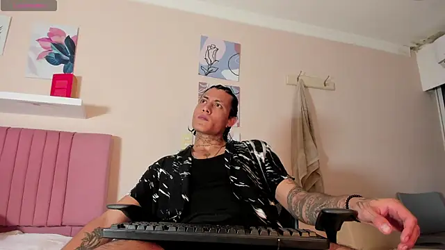Damian Romanoff online show from April 23, 2026, 5:19 am