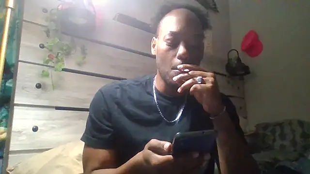 Snapshot of zdaddymm chatting on May 29, 2026, 10:13 am zdaddymm online show from May 29, 2026, 10:13 am