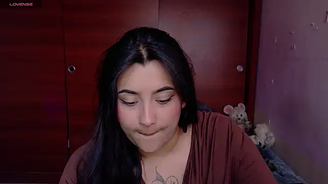 Snapshot of DEMONY_SMOKER chatting on July 7, 2026, 4:33 pm DEMONY SMOKER online show from July 7, 2026, 4:33 pm