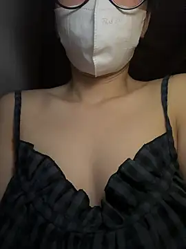 Tieu Vy online show from April 13, 2026, 4:01 pm