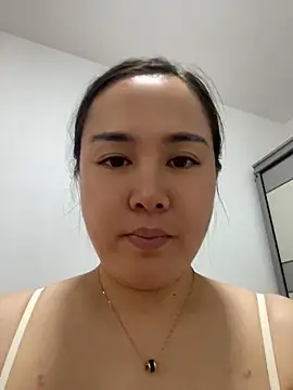 Snapshot of beibei-10 chatting on May 20, 2026, 6:19 am beibei-10 online show from May 20, 2026, 6:19 am