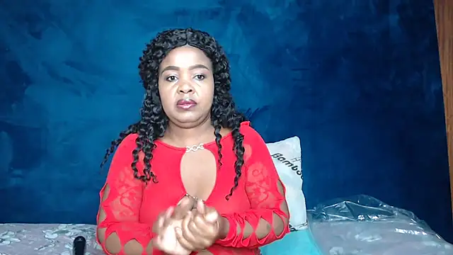 CaramelBaddie16 online show from May 31, 2026, 4:42 am