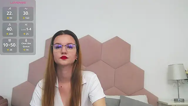 Snapshot of KateAmes chatting on April 25, 2026, 7:55 pm KateAmes online show from April 25, 2026, 7:55 pm