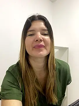 Snapshot of amelia_16 chatting on May 13, 2026, 12:46 pm amelia 16 online show from May 13, 2026, 12:46 pm