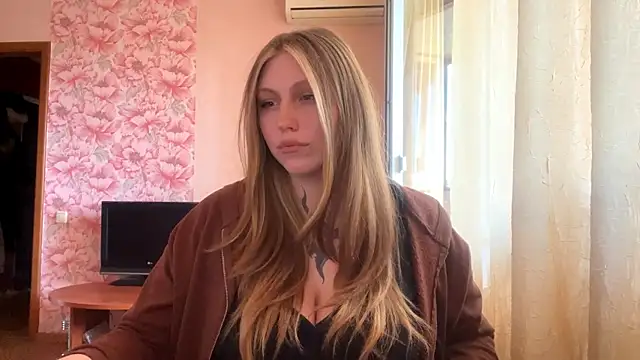 LeraGaldon online show from April 19, 2026, 11:31 am