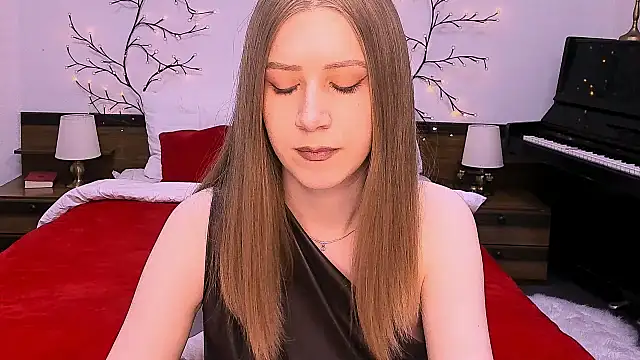 cheeky chick online show from April 14, 2026, 1:17 pm