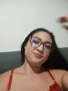 Snapshot of casalsafadoll chatting on May 18, 2026, 4:57 pm casalsafadoll online show from May 18, 2026, 4:57 pm