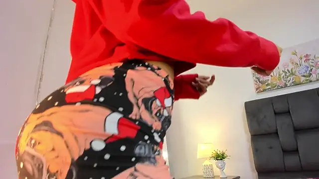 Snapshot of zeo_pau chatting on April 15, 2026, 7:58 pm zeo pau online show from April 15, 2026, 7:58 pm