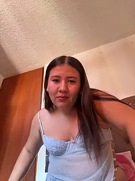 Ingriidvs online show from May 5, 2026, 5:54 pm