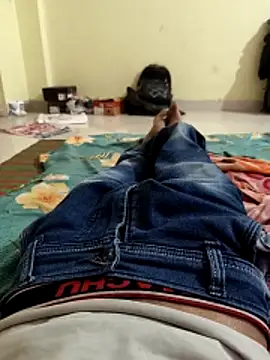  younger couples  online show from April 11, 2026, 10:03 pm