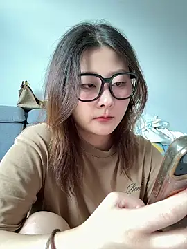 Mu-Mu520 online show from May 14, 2026, 5:47 am